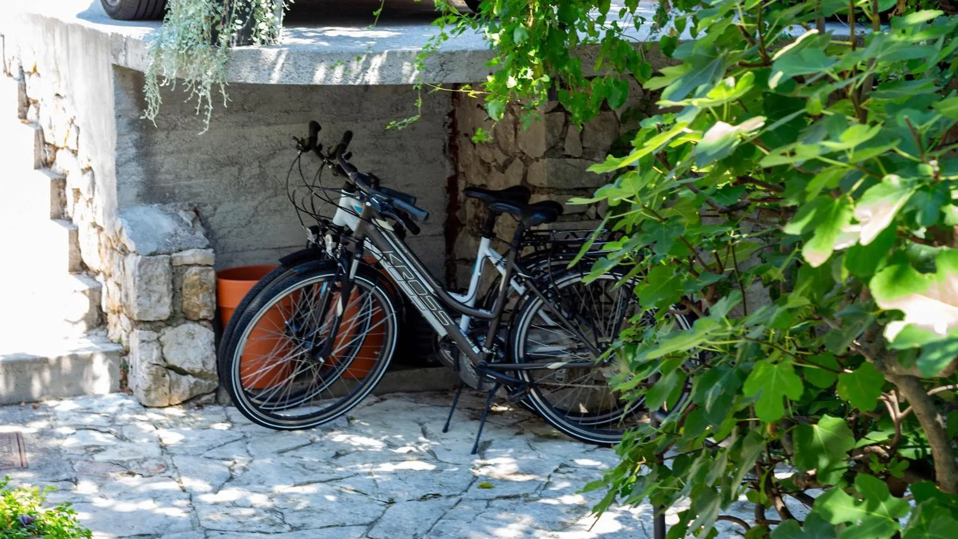 Holiday home Artistic Beach House With Pool Jadranovo Croatia