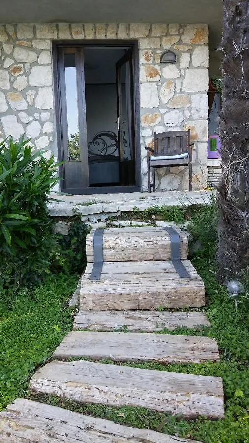 Holiday home Artistic Beach House With Pool Jadranovo Croatia