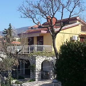 Jadranovo Ferienhaus